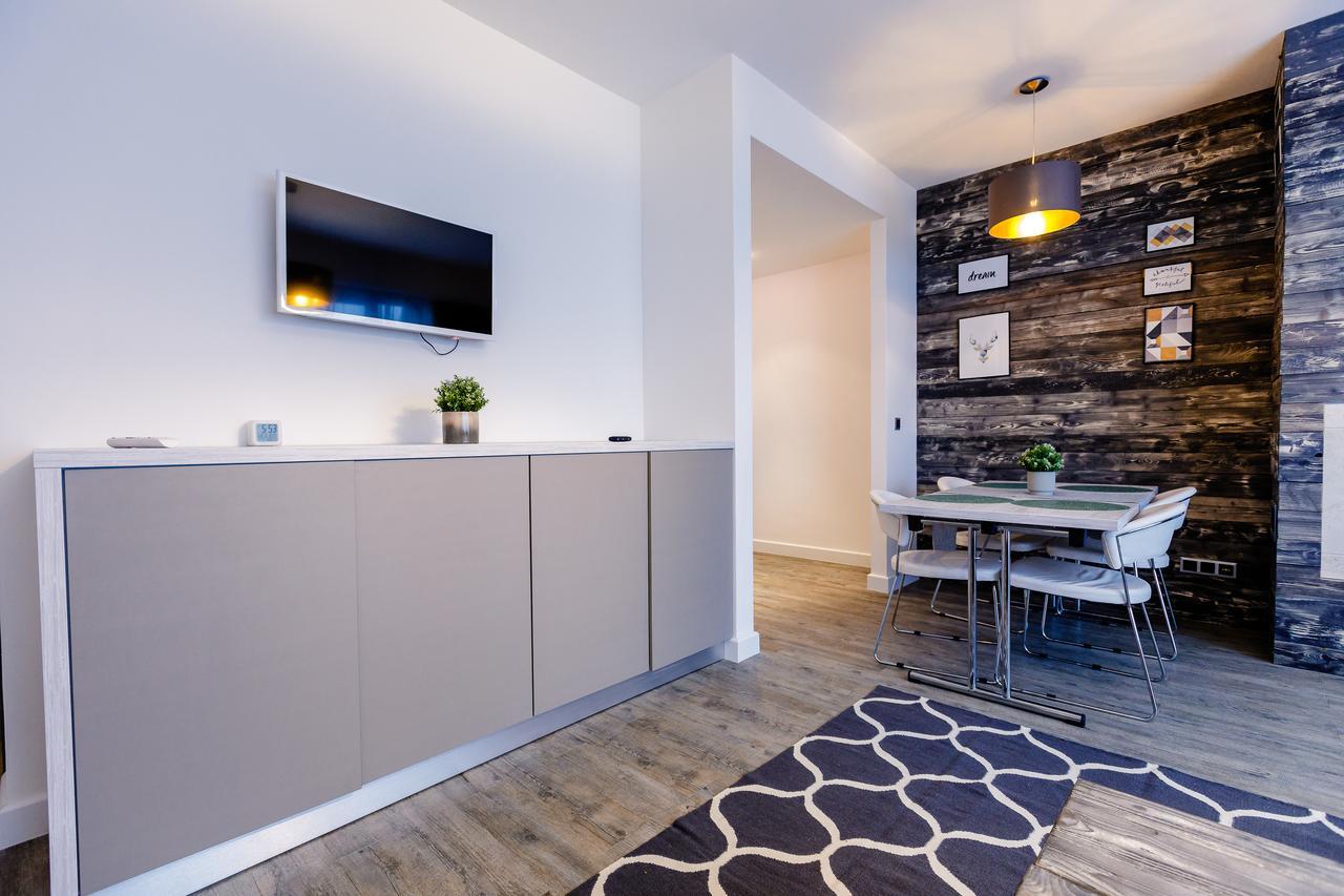 Pine Woods Apartment A28 In Silver Mountain Poiana Brasov Exterior foto